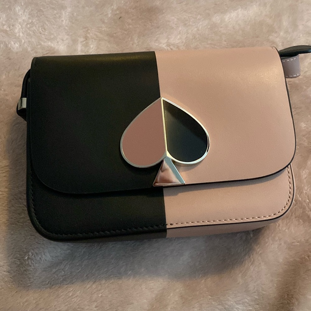 Kate Spade pink and black handbag. Never been used.